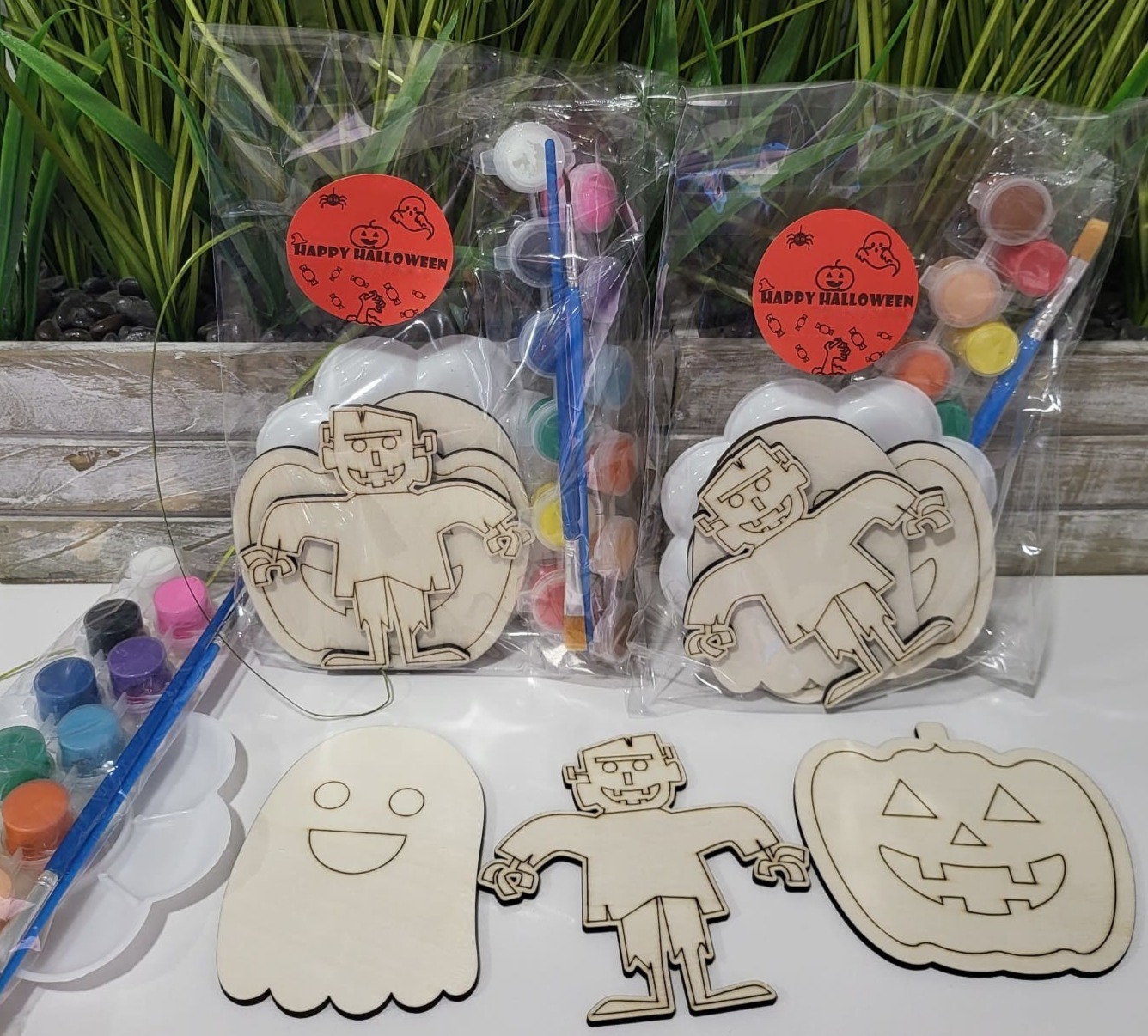 Halloween Characters Actvity Paint Set
